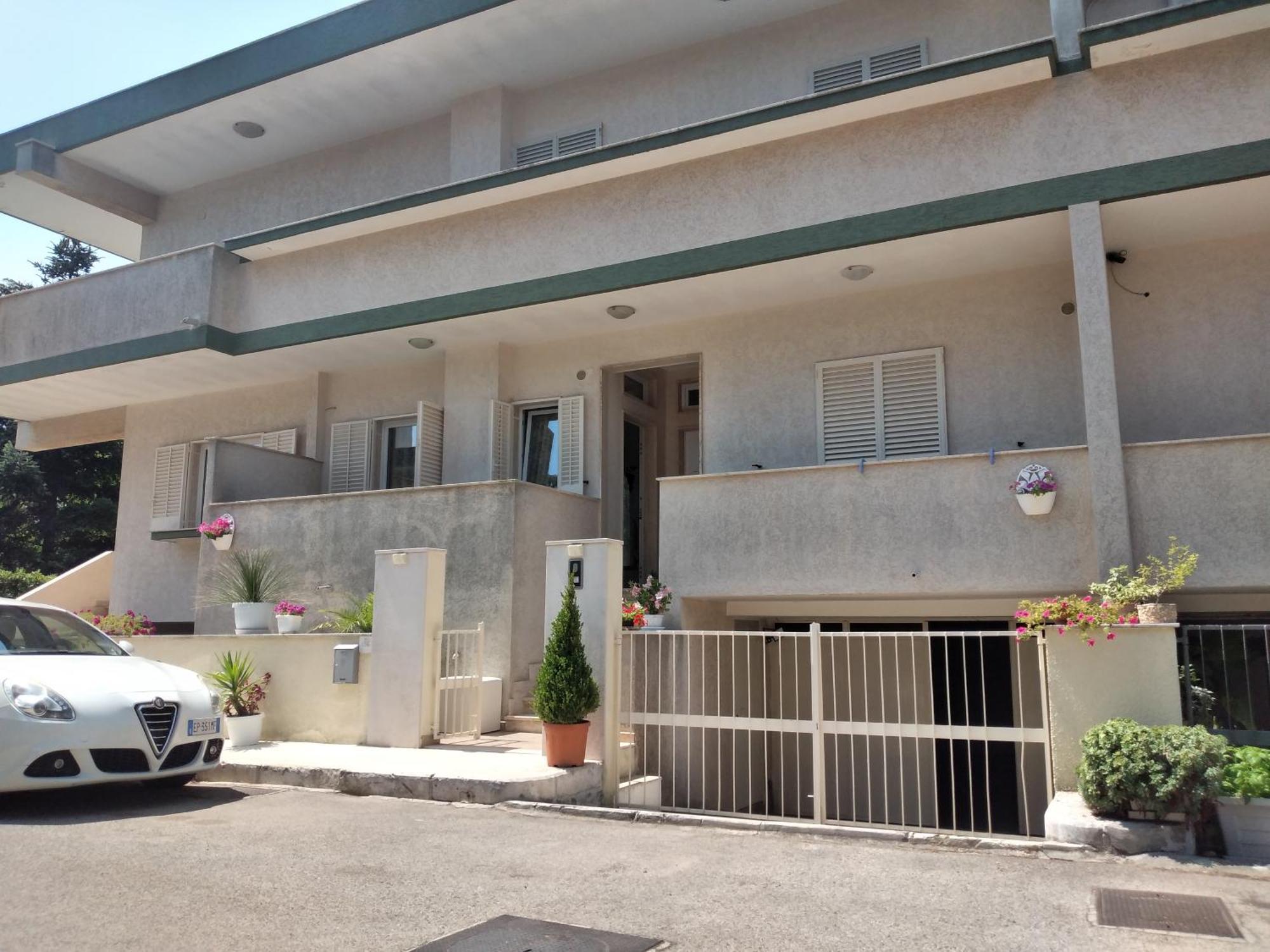 Casa Di Tina Hotell Castellana Grotte Eksteriør bilde